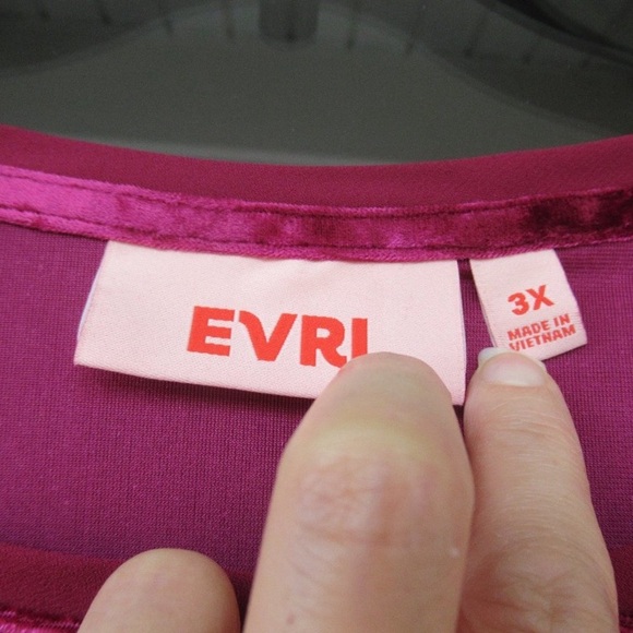 Relist4/3 EVRI velvet like top with pocket short sleeve shirt casual 3X - Picture 11 of 12